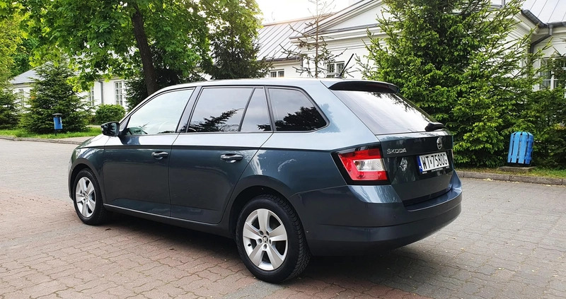 Skoda Fabia cena 37500 przebieg: 139996, rok produkcji 2018 z Warszawa małe 232